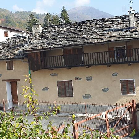 サンペイレ Antica Casa Occitana Bed & Breakfast エクステリア 写真
